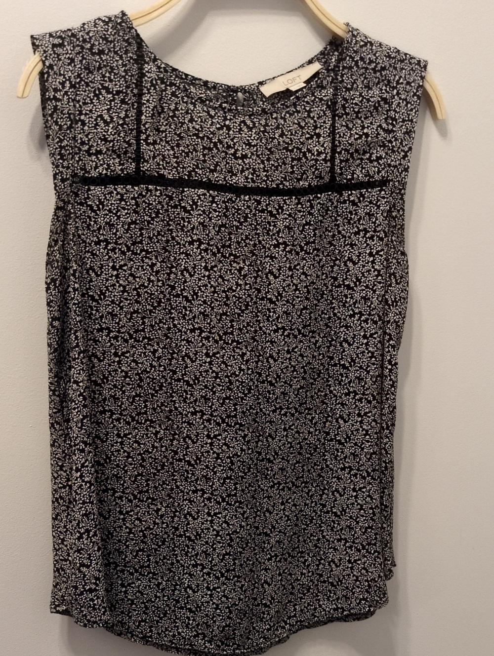 Black Floral Shell